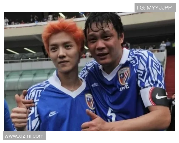 足球二十一号球星盘点：历届穿二十一号球衣的传奇球员与其精彩表现